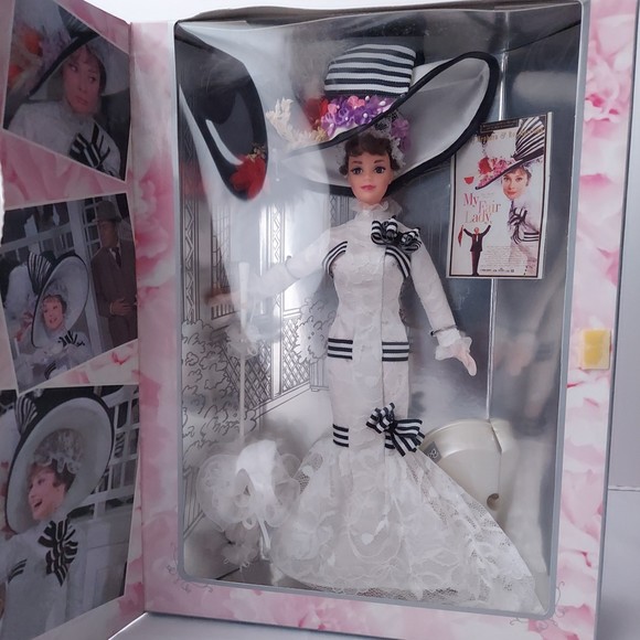 Barbie Eliza Doolittle in My Fair Lady 1995 Mattel 15497 Unopened - Picture 2 of 12